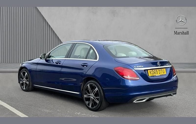 Used Mercedes C220 194 HP (142 kW) 2020 Blue Sedan