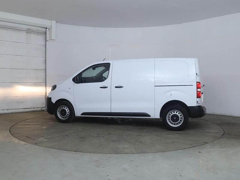 Used Citroën Dispatch 120 HP (88 kW) 2025 White MPV
