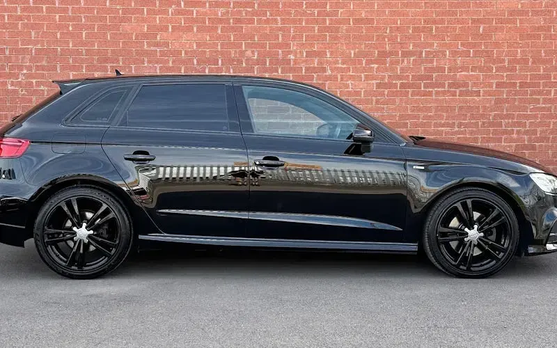 Used Audi A3 Sportback S-Line 150 HP (110 kW) 2019 Hatchback