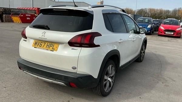 Used Peugeot 2008 Allure 110 HP (80 kW) 2017 White SUV