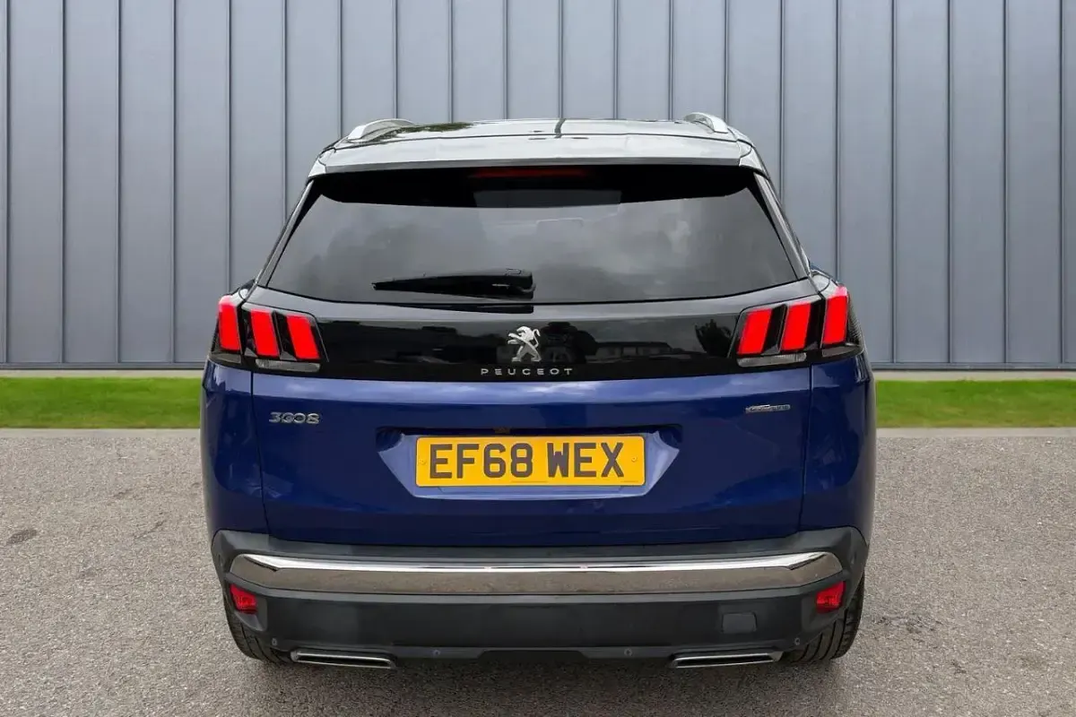 Used Peugeot 3008 GT-line 129 HP (94 kW) 2019 Blue SUV