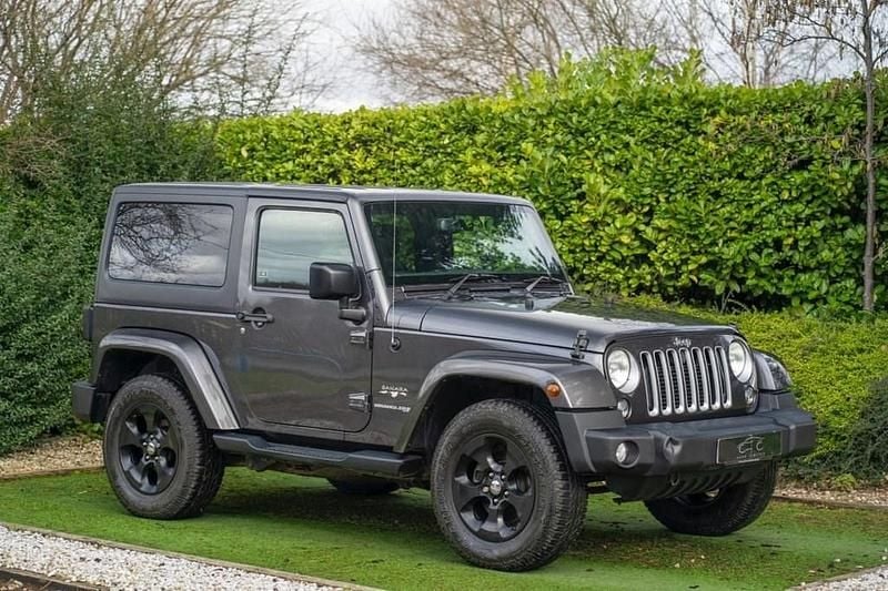 Used Jeep Wrangler Sahara 197 HP (144 kW) 2018 Grey SUV