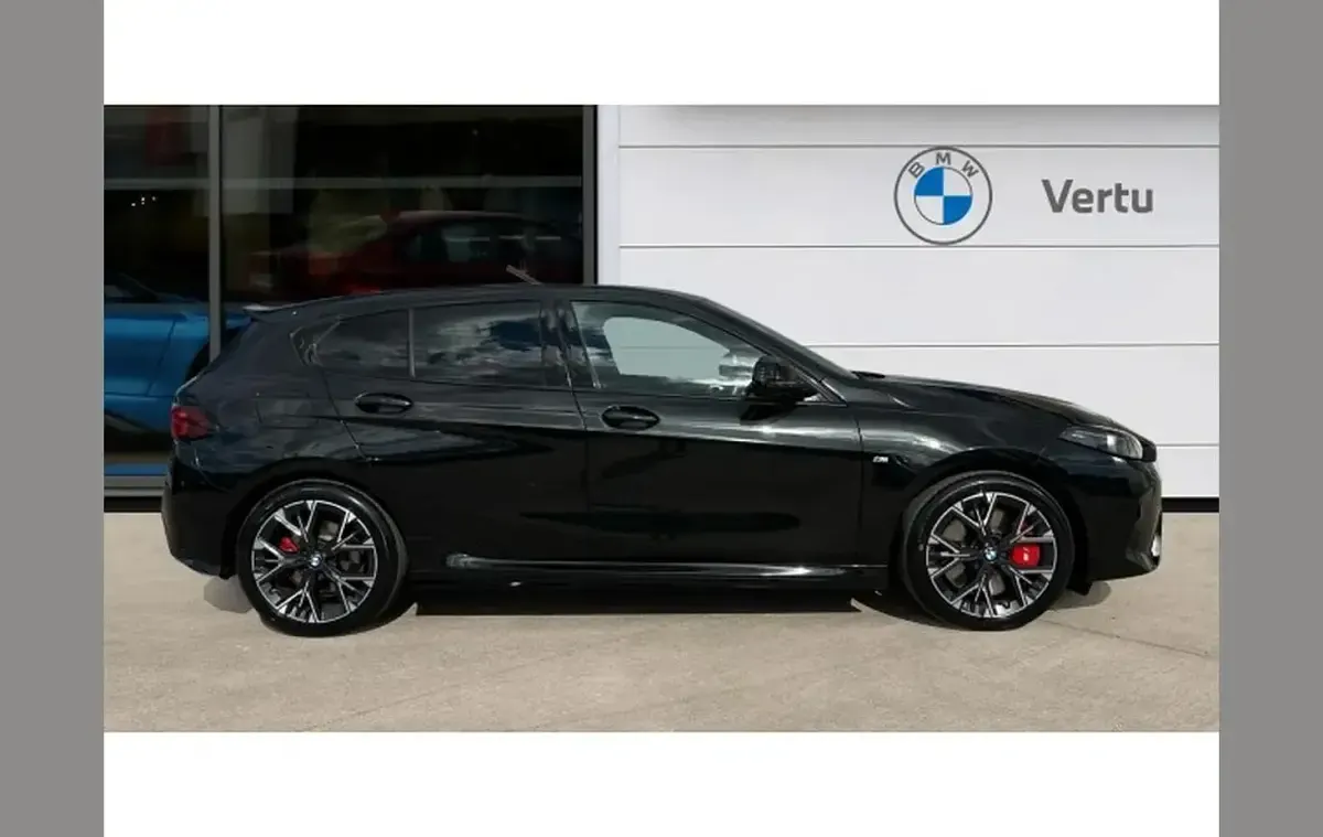 Used BMW 120 M Sport 154 HP (113 kW) 2024 Black Hatchback