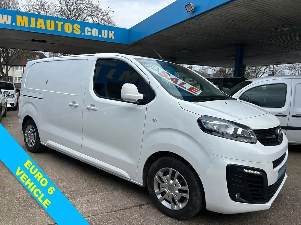 Used Vauxhall Vivaro Sportive 2020 White MPV