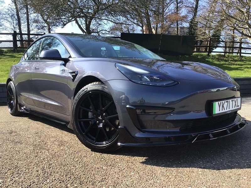 Grey Used 2021 Tesla Model 3 Long Range AWD Sedan | £18,490 (Expensive) - Image 1/4