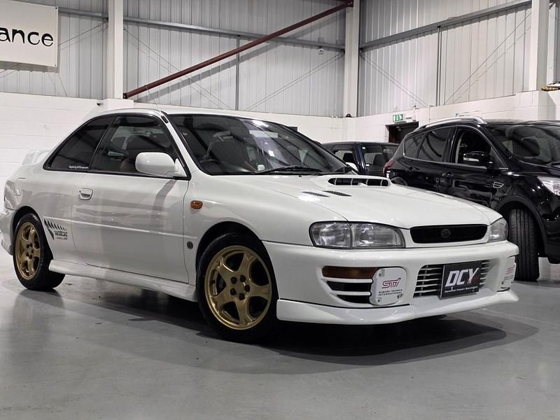 White Used 2025 Subaru Impreza Sedan | £28,685 (Expensive) - Image 1/4