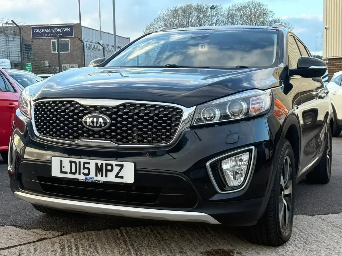 Used Kia Sorento 200 HP (147 kW) 2015 Black SUV