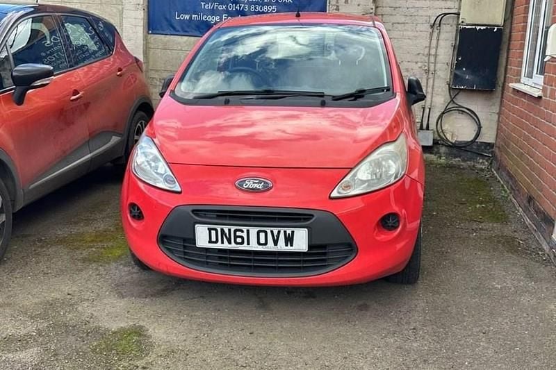 Used Ford Ka Studio 69 HP (50 kW) 2011 Red Hatchback