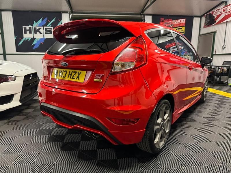 Used Ford Fiesta ST 2013 Red Hatchback