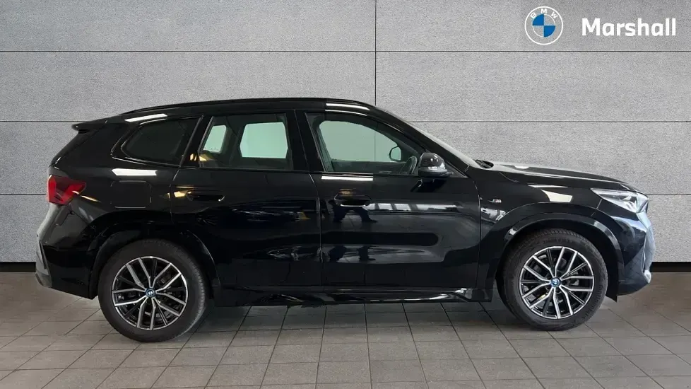 Used BMW iX1 M Sport 150 kW (204 HP) 2025 Black sapphire SUV