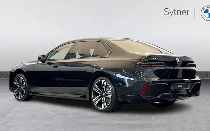 New BMW i7 M Sport 334 kW (455 HP) 2026 Sedan