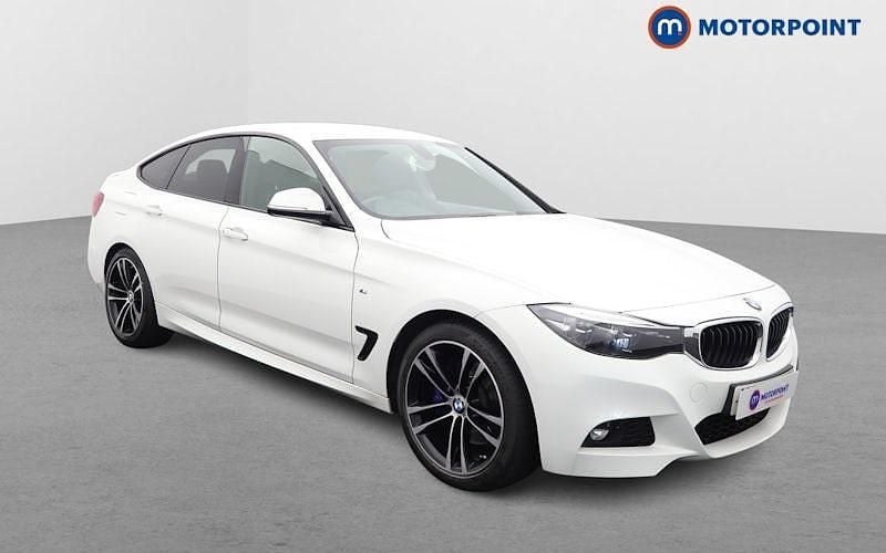 White Used 2019 BMW 320 M Sport Hatchback | £16,399 (Fair price) - Image 1/4