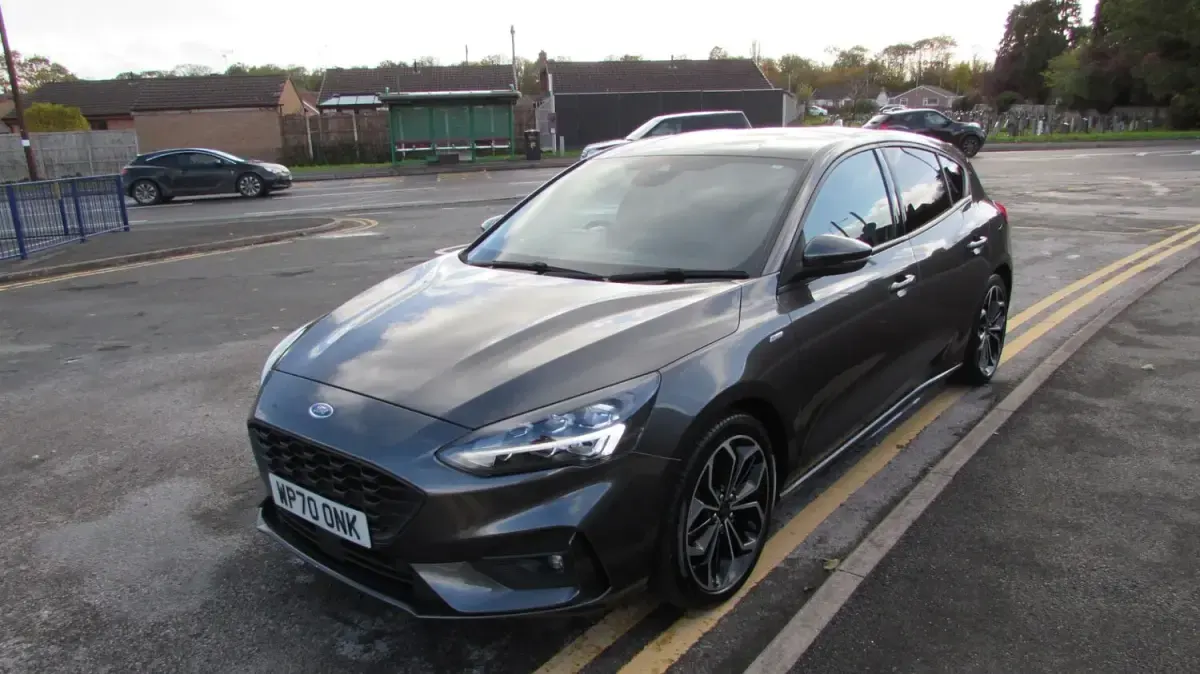 Used Ford Focus ST-Line X 155 HP (114 kW) 2020 Grey Hatchback