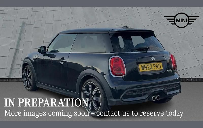Used Mini Cooper S Exclusive 176 HP (129 kW) 2022 Black Hatchback