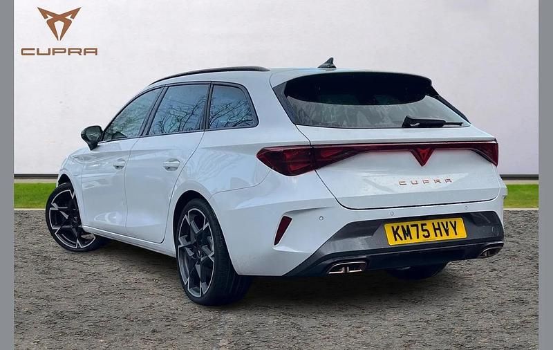 New Cupra Leon VZ1 267 HP (196 kW) 2025 White Estate