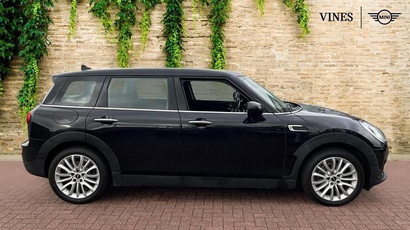 Used Mini Cooper Clubman Classic 134 HP (98 kW) 2019 Black Estate