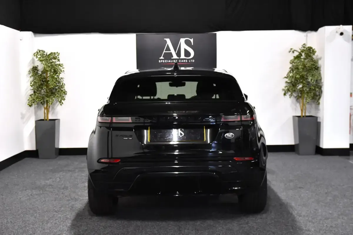 Używany Land Rover Range Rover evoque SE Dynamic 2019 Czarny SUV