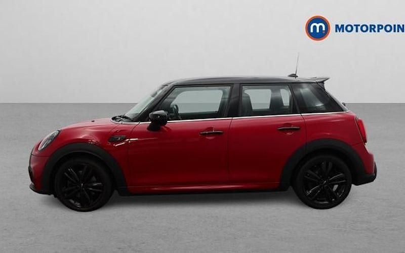 Used Mini Cooper S Hatch 178 HP (130 kW) 2021 Red Hatchback