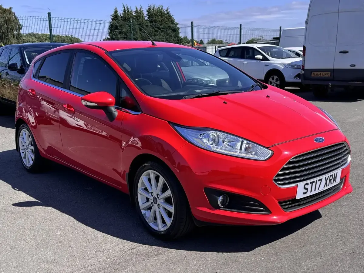 Used Ford Fiesta Titanium 2017 Red Hatchback