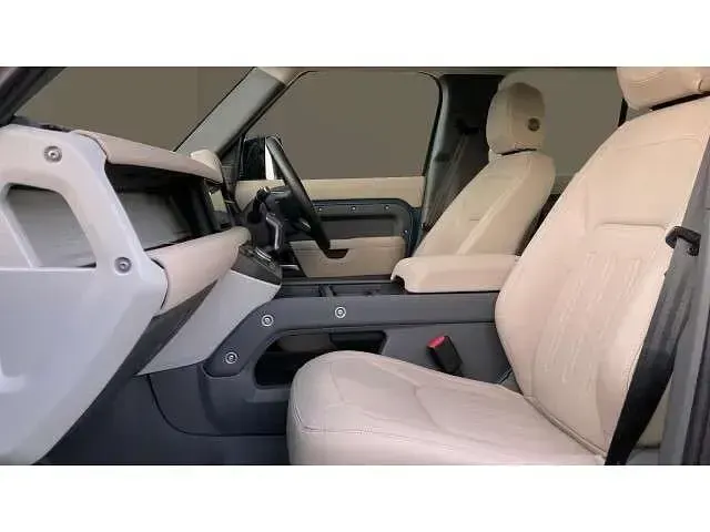 Used Land Rover Defender S 250 HP (183 kW) 2022 Blue SUV