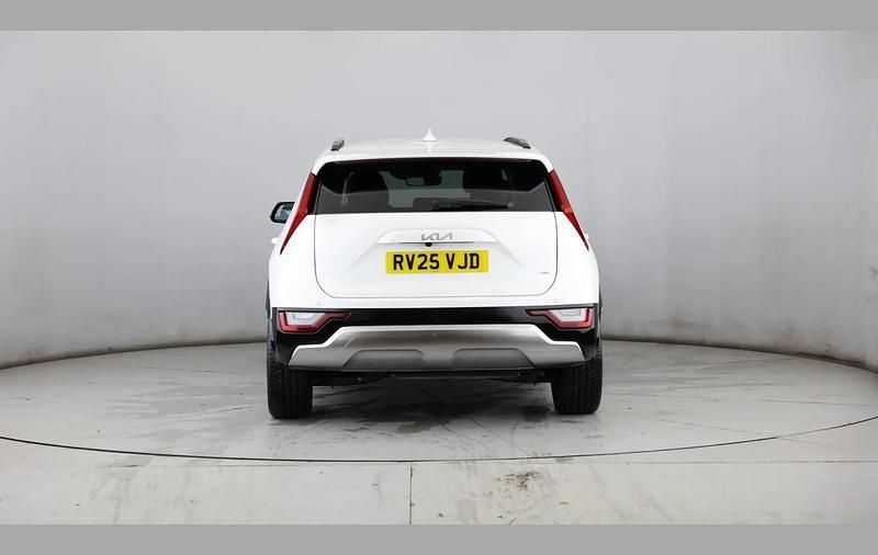 Used Kia Niro 127 HP (93 kW) 2025 White SUV