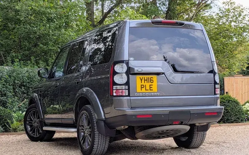 Used Land Rover Discovery 4 Graphite 256 HP (188 kW) 2016 SUV