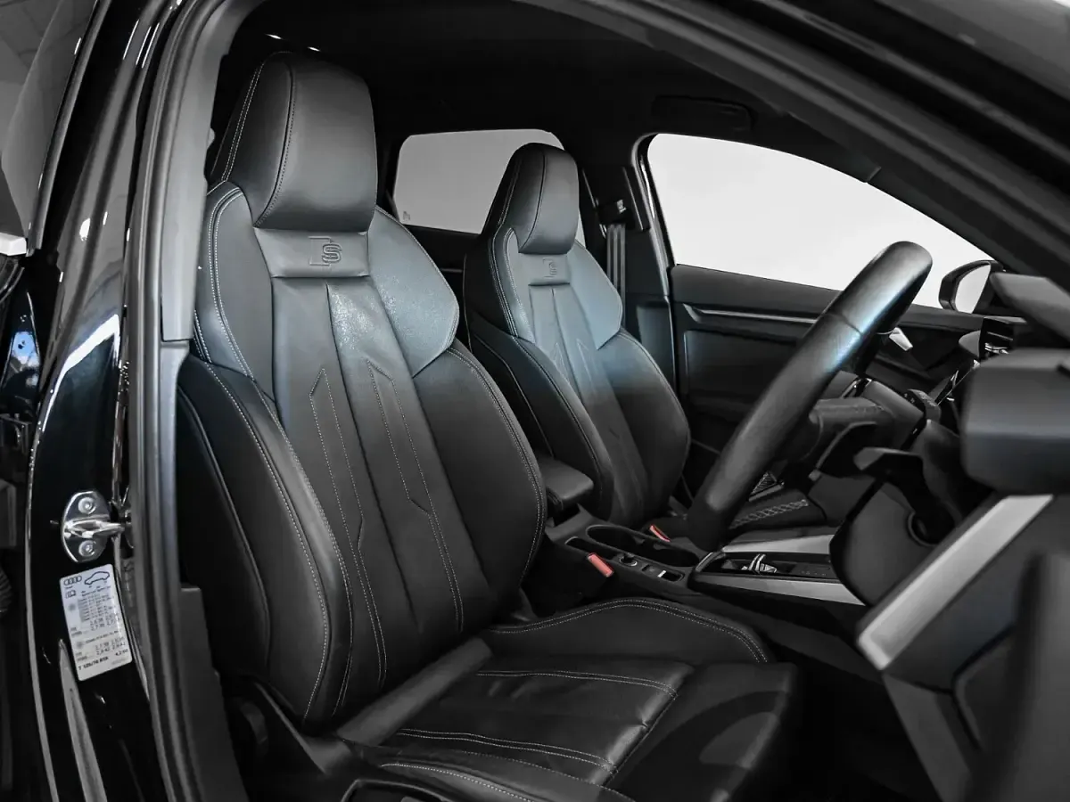 Usado Audi A3 S-Line 150 HP (110 kW) 2022 Preto Sedan