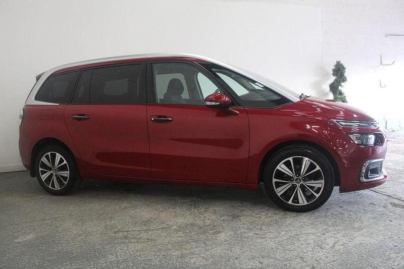 Used Citroën Grand C4 Picasso Flair 2017 Red MPV