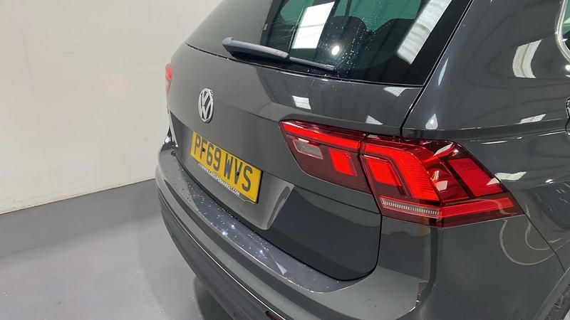 Used VW Tiguan Match 130 HP (95 kW) 2020 Grey SUV