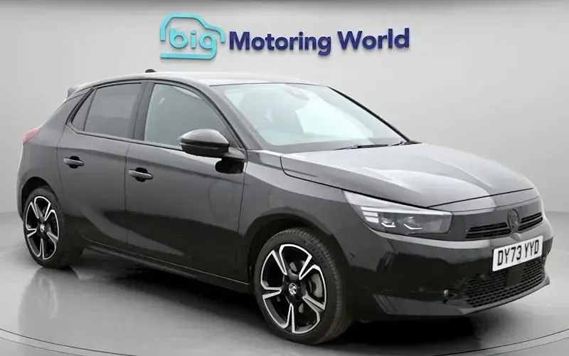 Second-hand Vauxhall Corsa Ultimate 131 CP (96 kW) 2023 Hatchback