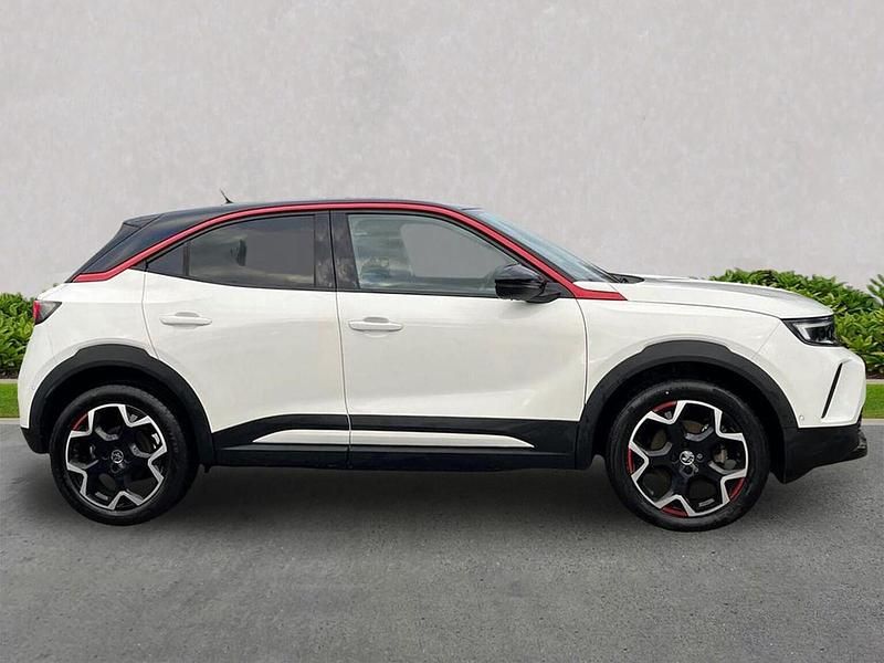 Used Vauxhall Mokka GS Line 100 kW (136 HP) 2022 White SUV