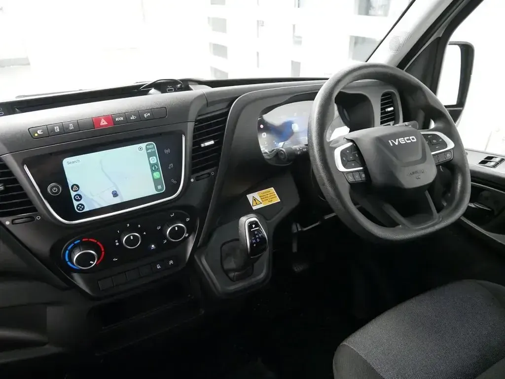 Used Iveco Daily 136 HP (100 kW) 2025 White Van