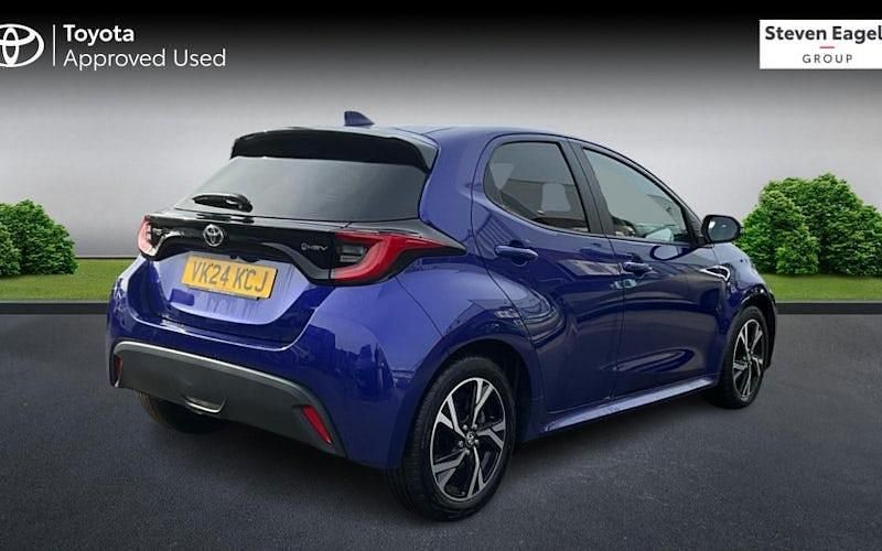 Used Toyota Yaris Hybrid Design 116 HP (85 kW) 2026 Hatchback