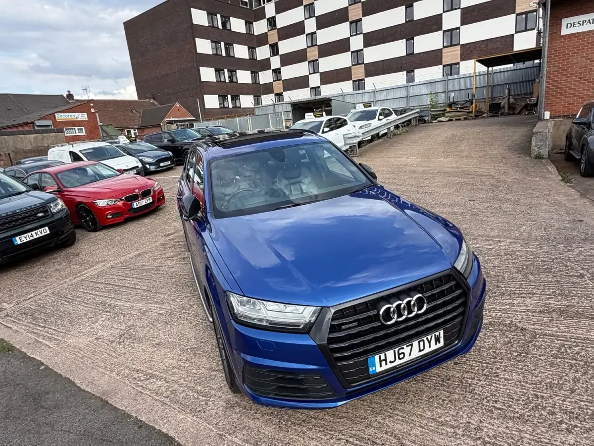 Used Audi Q7 S-Line 2017 Blue SUV