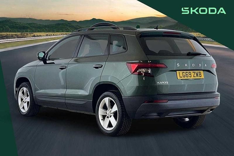 Used Skoda Karoq SE 150 HP (110 kW) 2019 Green SUV