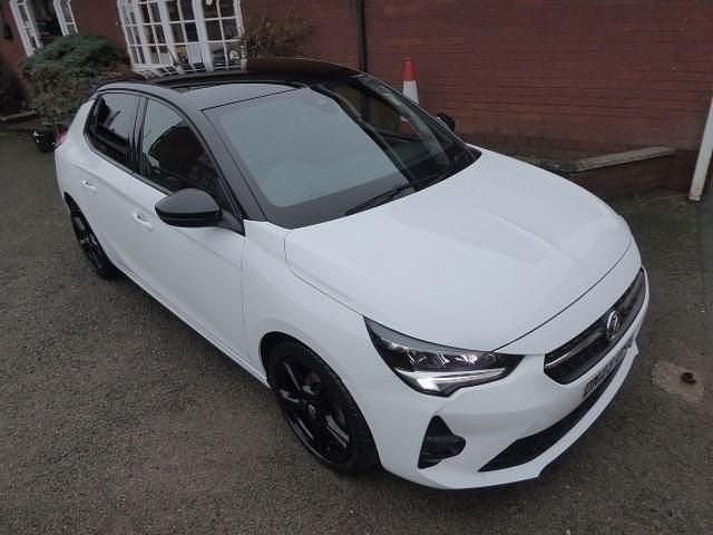 Used Vauxhall Corsa 75 HP (55 kW) 2023 White Hatchback