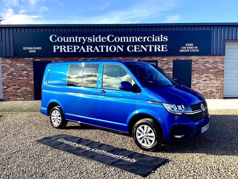 Used VW T6.1 Highline 150 HP (110 kW) 2022 Blue Van