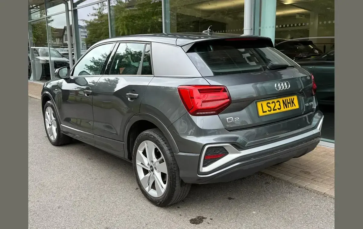 Used Audi Q2 S-Line 147 HP (108 kW) 2023 Grey SUV