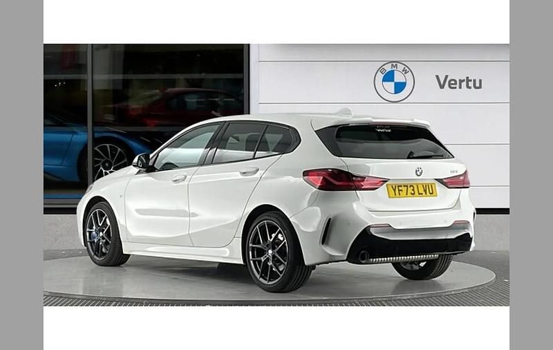 Used BMW 118 M Sport 136 HP (100 kW) 2023 White Hatchback