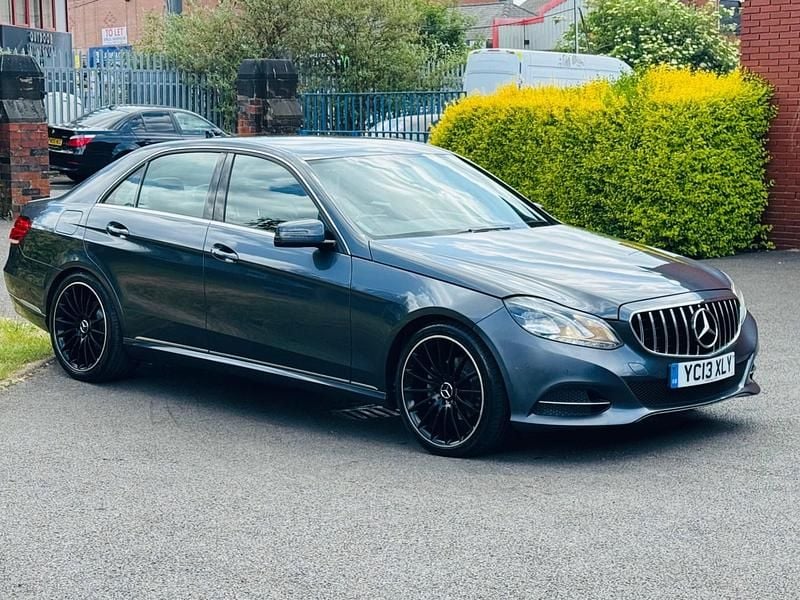 Grey Used 2013 Mercedes E220 SE Sedan | £3,750 (Good price) - Image 1/4