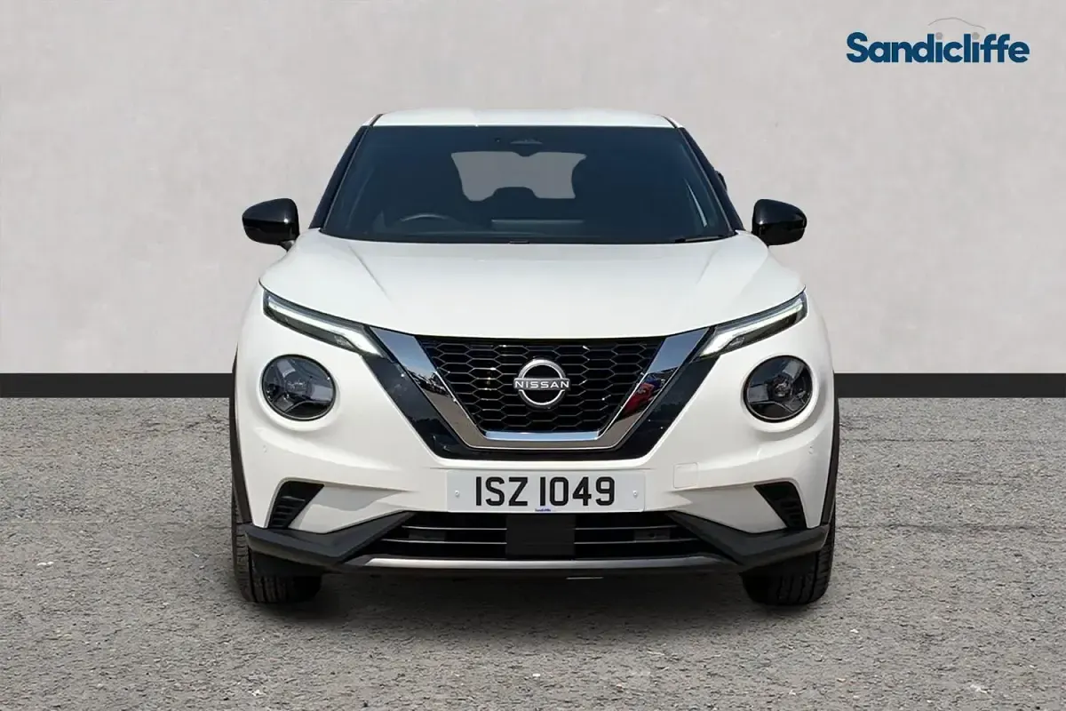 Used Nissan Juke N-Connecta 114 HP (83 kW) 2024 White SUV