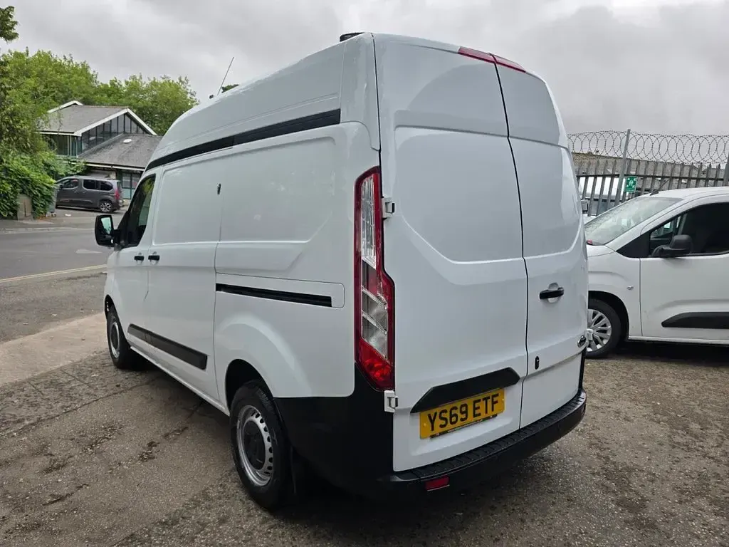 Used Ford Transit Custom 2020 White Van