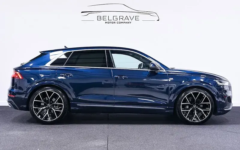 Used Audi Q8 S-Line 340 HP (250 kW) 2023 SUV