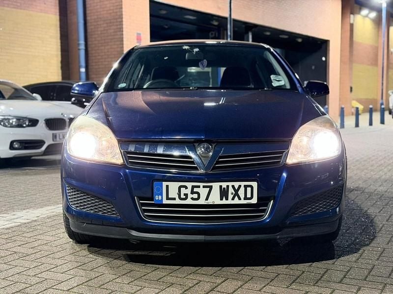 Used Vauxhall Astra 2007 Blue Hatchback