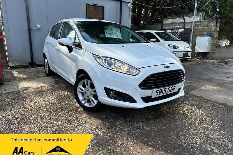 Used Ford Fiesta Zetec 82 HP (60 kW) 2015
