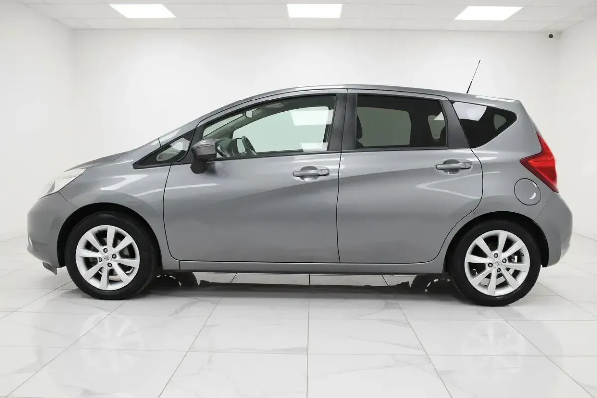 Used Nissan Note Acenta Premium 98 HP (72 kW) 2015 Grey Hatchback