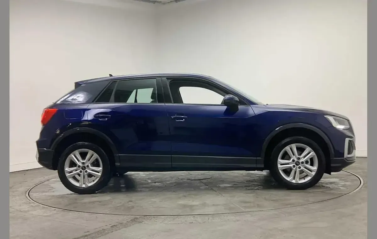 Used Audi Q2 Sport 147 HP (108 kW) 2026 Blue SUV