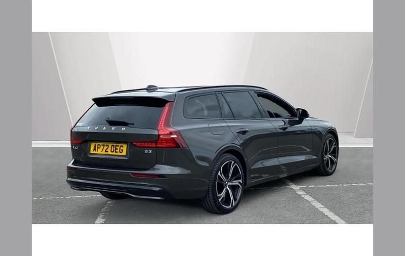 Used Volvo V60 Plus 163 HP (119 kW) 2023 Grey Estate