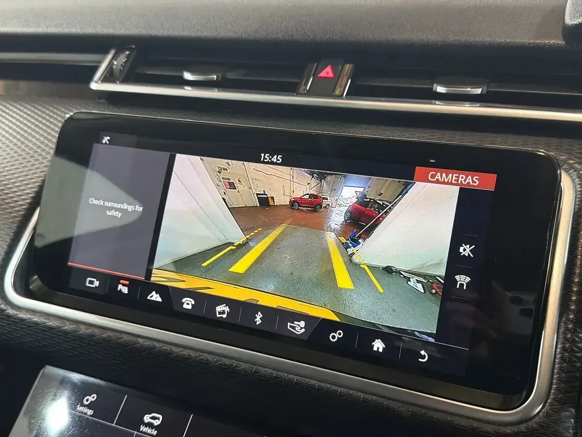 Used Land Rover Range Rover Velar 2018 Narvik black SUV