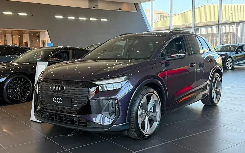 Used Audi Q4 e-tron Black Edition 210 kW (286 HP) 2026 SUV